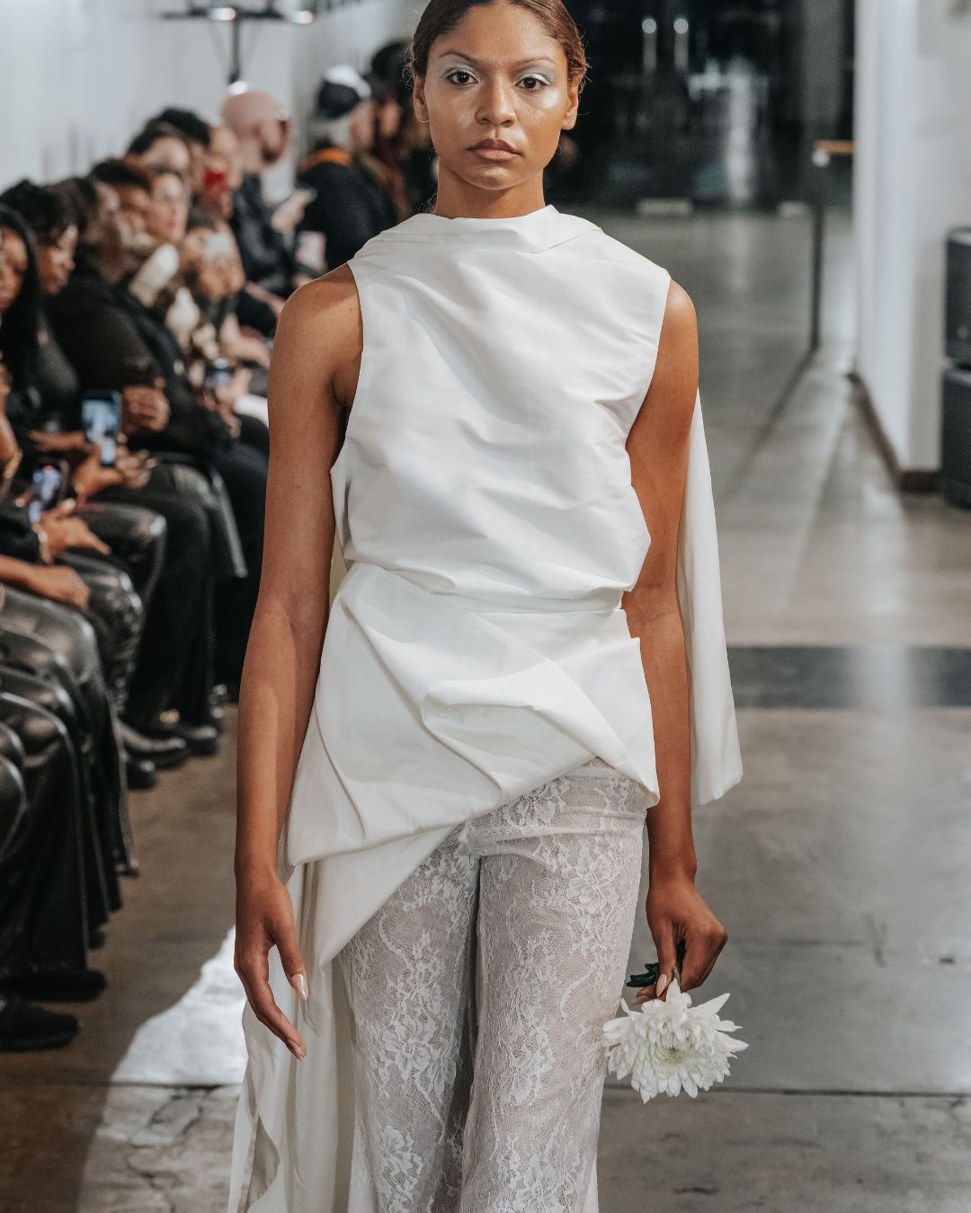Chantilly flare pants
