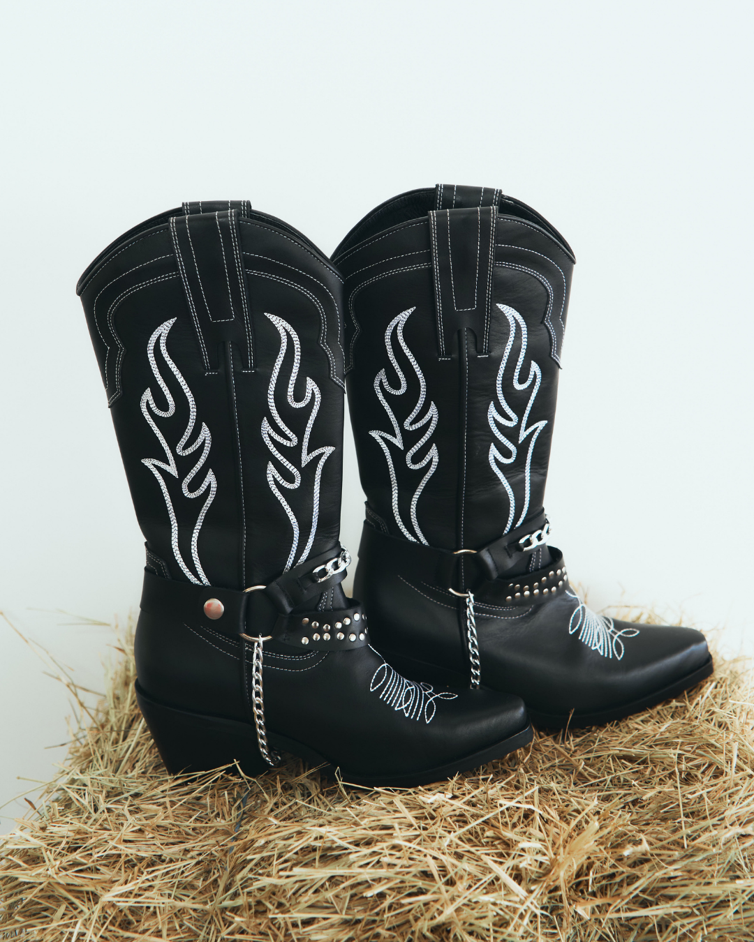 Bota Noire