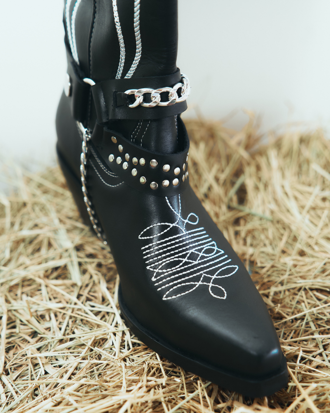 Bota Noire